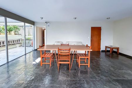 Apartamento para alugar com 85m², 2 quartos e 1 vaga Apartamento para alugar com 85m², 2 quartos e 1 vagaÁrea comum