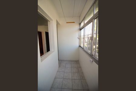 Apartamento à venda com 72m², 2 quartos e 1 vagaÁrea de Serviço