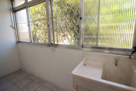 Apartamento à venda com 72m², 2 quartos e 1 vagaÁrea de Serviço