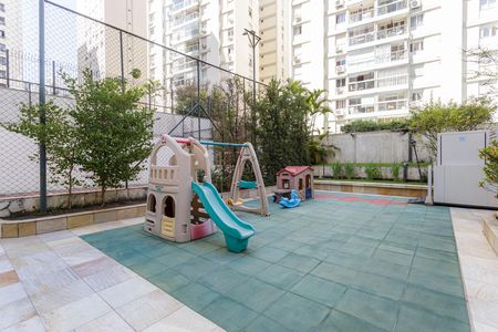 Apartamento para alugar com 80m², 2 quartos e 2 vagasÁrea comum - Playground