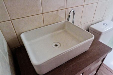 Apartamento para alugar com 60m², 2 quartos e 1 vaga Apartamento para alugar com 60m², 2 quartos e 1 vagaBanheiro