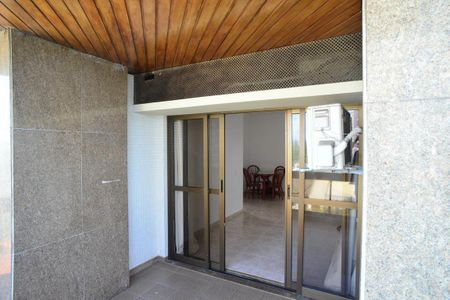 Apartamento para alugar com 56m², 1 quarto e 1 vagaVaranda