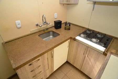 Cozinha de apartamento à venda com 1 quarto, 56m² em Barra da Tijuca, Rio de Janeiro
