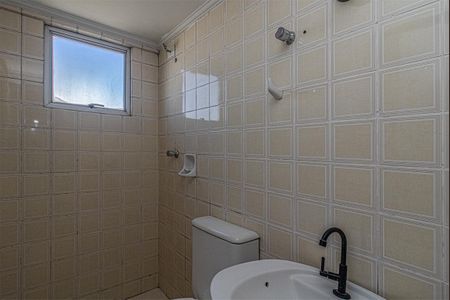 Banheiro social de apartamento para alugar com 2 quartos, 96m² em Sacomã, São Paulo