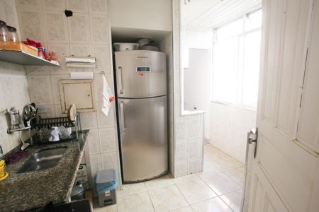 Apartamento à venda com 57m², 2 quartos e 1 vagaCozinha
