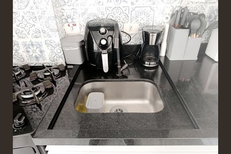 Apartamento à venda com 54m², 2 quartos e 2 vagasCozinha