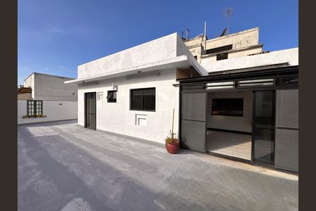 Apartamento para alugar com 187m², 2 quartos e 2 vagas Apartamento para alugar com 187m², 2 quartos e 2 vagasTerraço