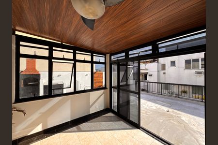 Apartamento para alugar com 187m², 2 quartos e 2 vagas Apartamento para alugar com 187m², 2 quartos e 2 vagasSala