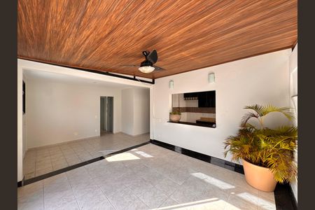 Sala de apartamento para alugar com 2 quartos, 187m² em Recreio dos Bandeirantes, Rio de Janeiro