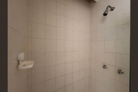 Apartamento para alugar com 187m², 2 quartos e 2 vagas Apartamento para alugar com 187m², 2 quartos e 2 vagasBanheiro da Suíte