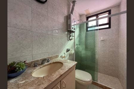 Apartamento para alugar com 187m², 2 quartos e 2 vagas Apartamento para alugar com 187m², 2 quartos e 2 vagasBanheiro Social