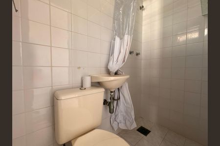 Apartamento para alugar com 187m², 2 quartos e 2 vagas Apartamento para alugar com 187m², 2 quartos e 2 vagasCozinha e Área de Serviço - Banheiro