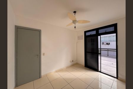 Apartamento para alugar com 187m², 2 quartos e 2 vagas Apartamento para alugar com 187m², 2 quartos e 2 vagasQuarto
