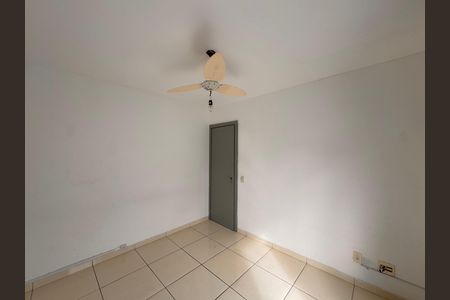 Apartamento para alugar com 187m², 2 quartos e 2 vagas Apartamento para alugar com 187m², 2 quartos e 2 vagasQuarto