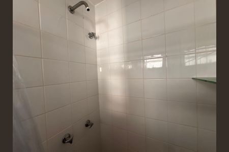 Apartamento para alugar com 187m², 2 quartos e 2 vagas Apartamento para alugar com 187m², 2 quartos e 2 vagasCozinha e Área de Serviço - Banheiro