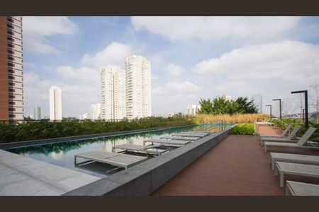Studio para alugar com 58m², 1 quarto e 1 vaga Studio para alugar com 58m², 1 quarto e 1 vagaÁrea comum - Piscina