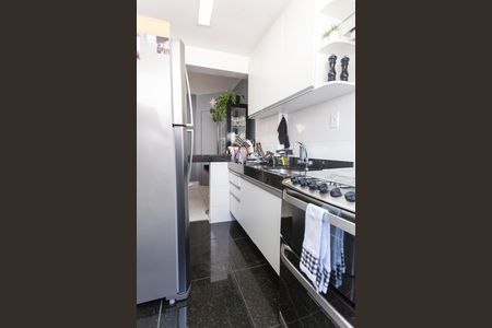Apartamento para alugar com 70m², 2 quartos e 2 vagas Apartamento para alugar com 70m², 2 quartos e 2 vagasCozinha