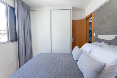 Apartamento para alugar com 70m², 2 quartos e 2 vagas Apartamento para alugar com 70m², 2 quartos e 2 vagasSuíte