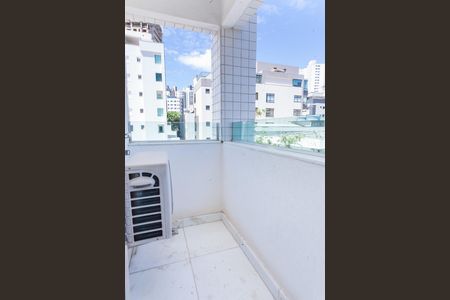 Apartamento para alugar com 70m², 2 quartos e 2 vagas Apartamento para alugar com 70m², 2 quartos e 2 vagasVaranda da Suíte