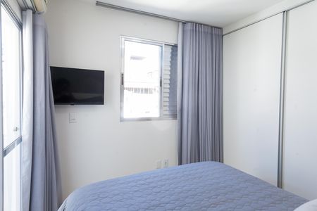 Apartamento para alugar com 70m², 2 quartos e 2 vagas Apartamento para alugar com 70m², 2 quartos e 2 vagasSuíte