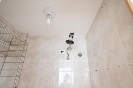 Apartamento à venda com 65m², 2 quartos e 1 vaga Apartamento à venda com 65m², 2 quartos e 1 vagaBanheiro de Serviço