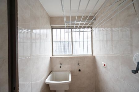 Apartamento à venda com 65m², 2 quartos e 1 vaga Apartamento à venda com 65m², 2 quartos e 1 vagaÁrea de Serviço