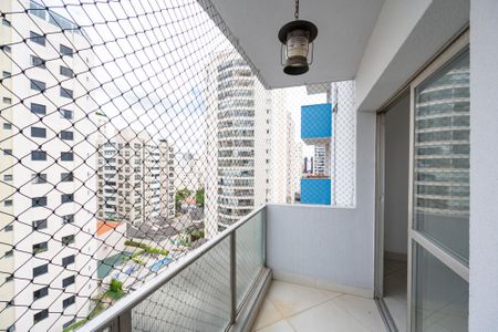 Apartamento à venda com 65m², 2 quartos e 1 vaga Apartamento à venda com 65m², 2 quartos e 1 vagaVaranda