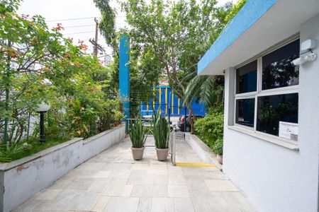 Apartamento à venda com 65m², 2 quartos e 1 vaga Apartamento à venda com 65m², 2 quartos e 1 vagaHall de Entrada