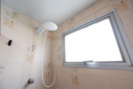 Apartamento à venda com 65m², 2 quartos e 1 vaga Apartamento à venda com 65m², 2 quartos e 1 vagaBanheiro Social