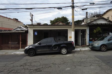 Casa à venda com 236m², 5 quartos e 2 vagasFachada