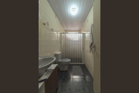 Casa à venda com 236m², 5 quartos e 2 vagasBanheiro -Casa 2