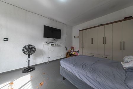 Casa à venda com 236m², 5 quartos e 2 vagasQuarto -Casa 2