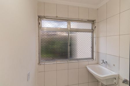 Área de Serviço de apartamento para alugar com 3 quartos, 56m² em Vila Ema, São Paulo