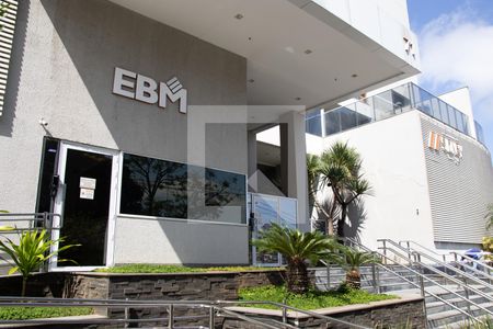 Fachada de apartamento para alugar com 1 quarto, 40m² em Jardim Goiás, Goiânia