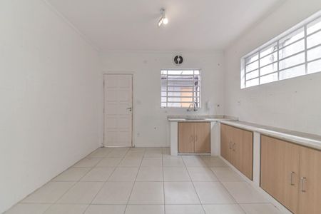 Casa para alugar com 350m², 5 quartos e 2 vagas Casa para alugar com 350m², 5 quartos e 2 vagasCozinha