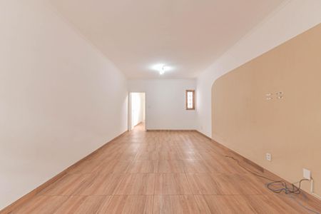 Casa para alugar com 350m², 5 quartos e 2 vagas Casa para alugar com 350m², 5 quartos e 2 vagasSala