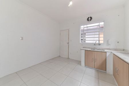 Casa para alugar com 350m², 5 quartos e 2 vagas Casa para alugar com 350m², 5 quartos e 2 vagasCozinha