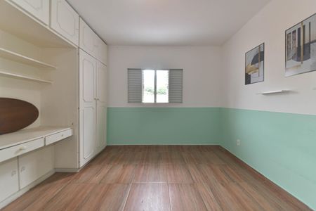Casa para alugar com 350m², 5 quartos e 2 vagas Casa para alugar com 350m², 5 quartos e 2 vagasSuíte