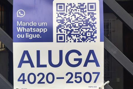 Casa para alugar com 350m², 5 quartos e 2 vagas Casa para alugar com 350m², 5 quartos e 2 vagasPlaca