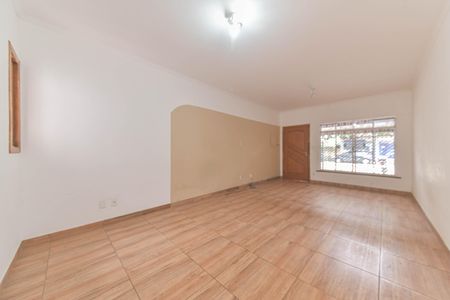 Casa para alugar com 350m², 5 quartos e 2 vagas Casa para alugar com 350m², 5 quartos e 2 vagasSala