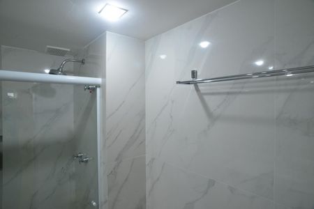 Apartamento à venda com 143m², 4 quartos e 2 vagas Apartamento à venda com 143m², 4 quartos e 2 vagasBanheiro Suíte 2