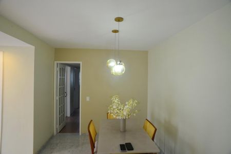 Sala de apartamento à venda com 4 quartos, 143m² em Barra da Tijuca, Rio de Janeiro