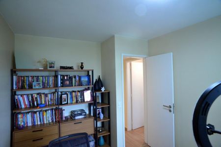 Apartamento à venda com 143m², 4 quartos e 2 vagas Apartamento à venda com 143m², 4 quartos e 2 vagasEscritório