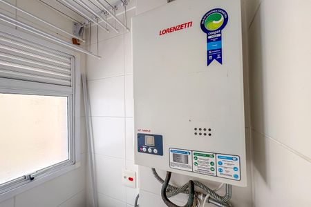 Apartamento à venda com 56m², 2 quartos e 1 vaga Apartamento à venda com 56m², 2 quartos e 1 vagaCozinha e Área de Serviço