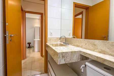 Apartamento à venda com 56m², 2 quartos e 1 vaga Apartamento à venda com 56m², 2 quartos e 1 vagaBanheiro