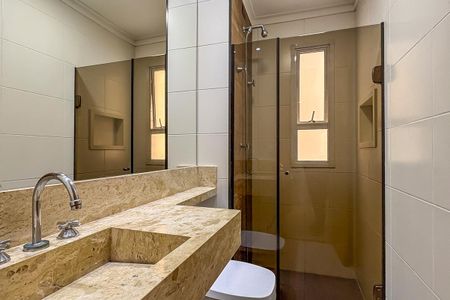 Apartamento à venda com 56m², 2 quartos e 1 vaga Apartamento à venda com 56m², 2 quartos e 1 vagaBanheiro