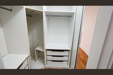 Apartamento à venda com 66m², 2 quartos e 1 vagaSuíte