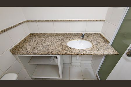 Apartamento à venda com 66m², 2 quartos e 1 vagaBanheiro da Suíte