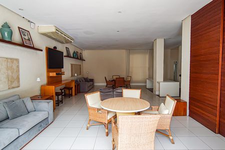 Apartamento à venda com 66m², 2 quartos e 1 vagaÁrea comum