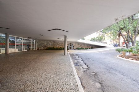Studio à venda com 25m², 1 quarto e sem vaga Studio à venda com 25m², 1 quarto e sem vagaEntrada